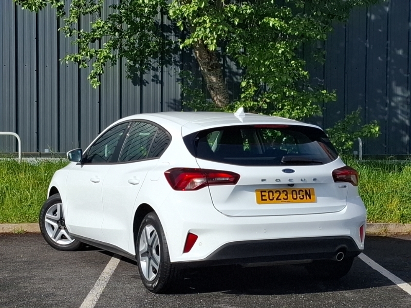 Ford Focus 1.0 Ecoboost Hybrid Mhev Trend EO23OGN White #2