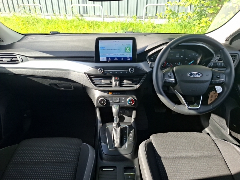 Ford Focus 1.0 Ecoboost Hybrid Mhev Trend EO23OGN White #3