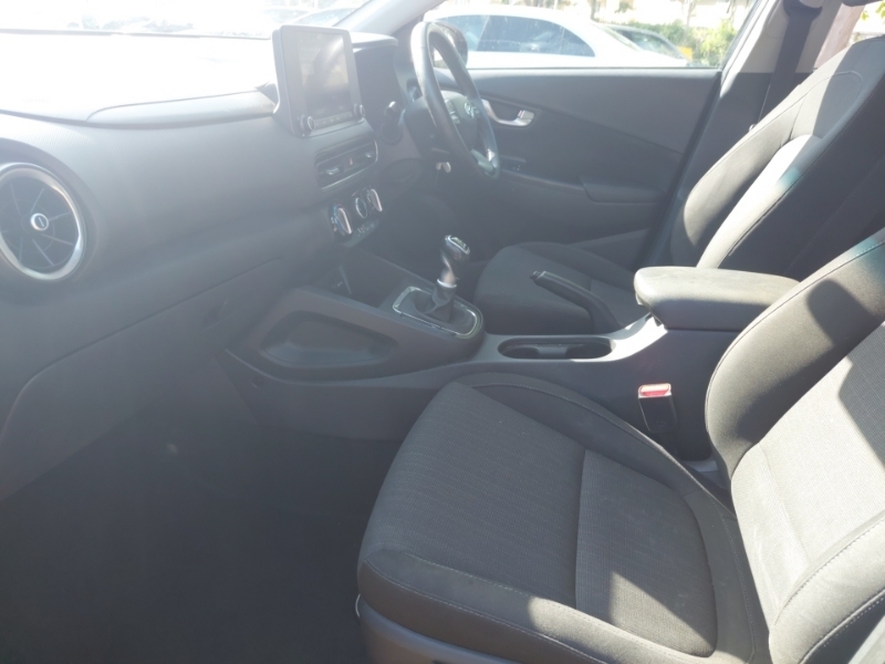 Hyundai Kona 1.0 Tgdi 48V Mhev Se Connect PY23AFV Black #5