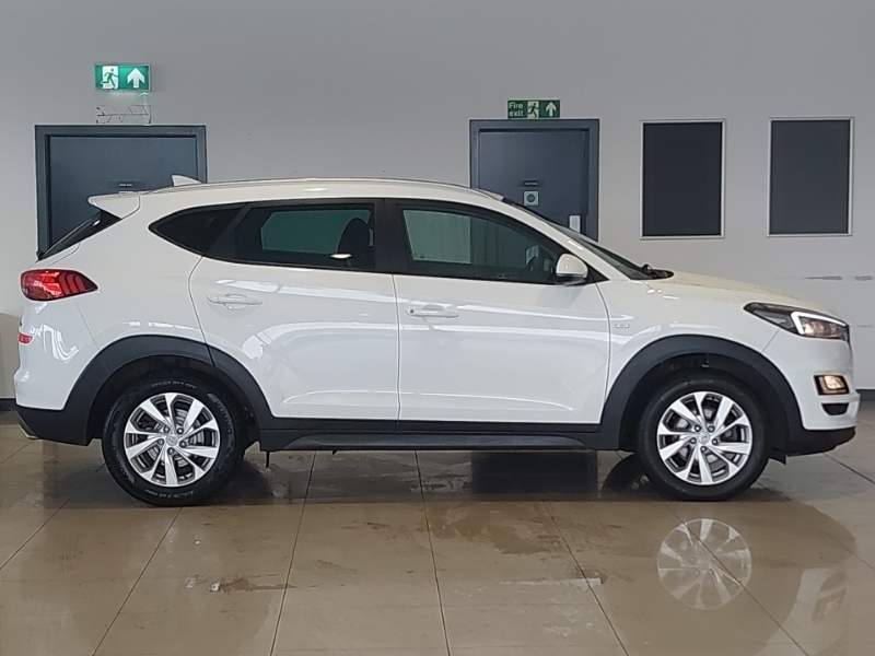 Hyundai Tucson 1.6 Crdi 48V Mhd Se Nav 2Wd White #3