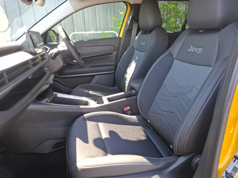 Jeep Avenger 115Kw Summit 54Kwh Yellow #5