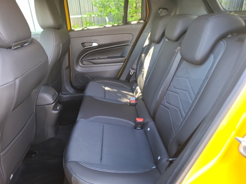 Jeep Avenger 115Kw Summit 54Kwh Yellow #6