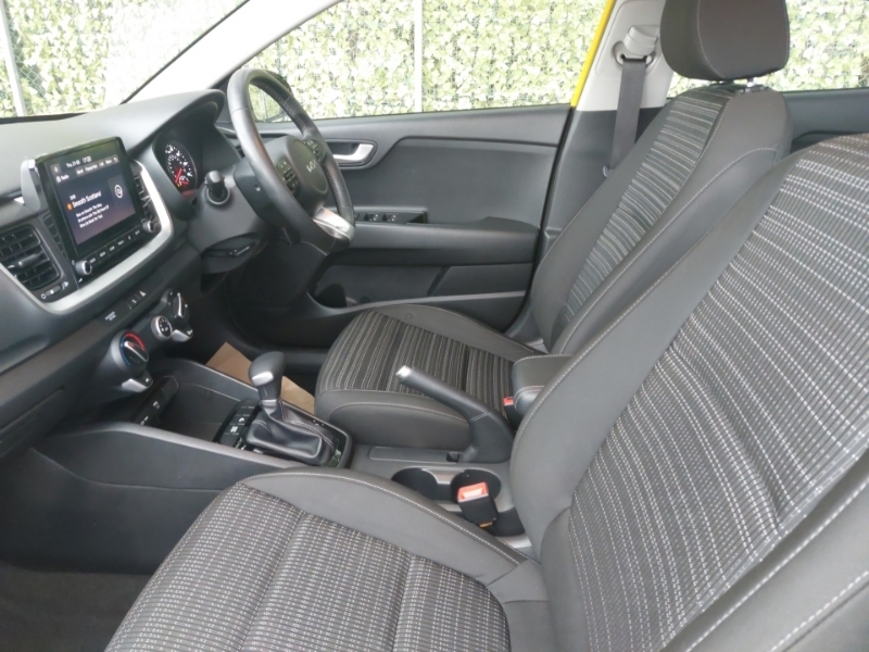 Kia Stonic 1.0T Gdi 99 2 Dct LM23FJZ Yellow #5