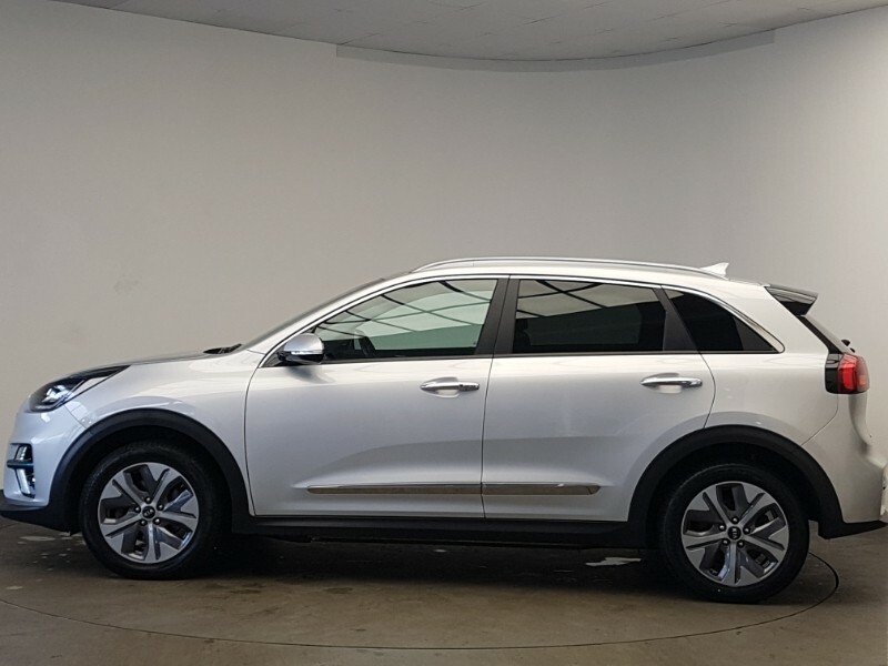 Kia e-Niro 150Kw 4 64Kwh DC21HYL Silver #4