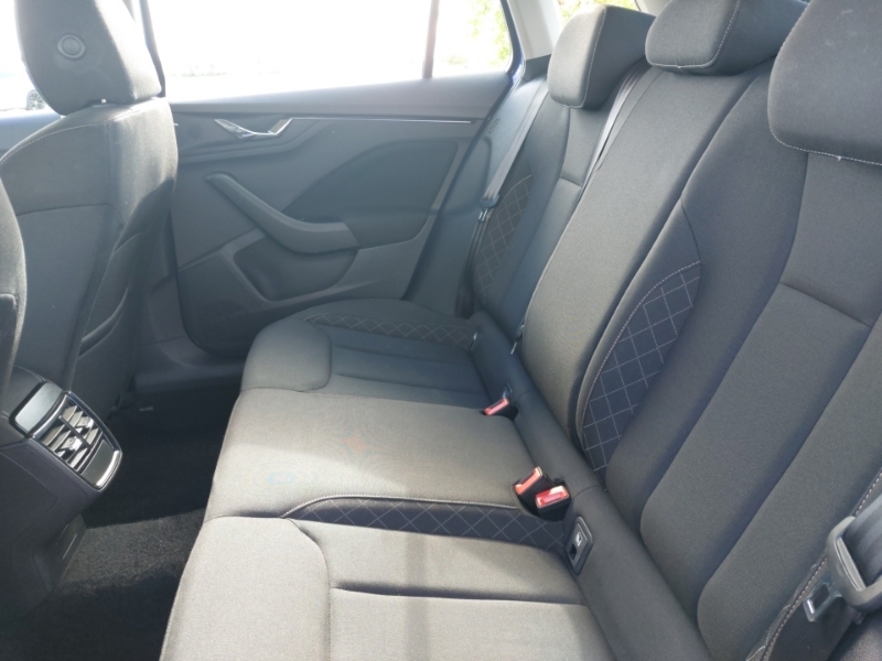 Skoda Kamiq 1.0 Tsi 95 Se NL23VYU Blue #6