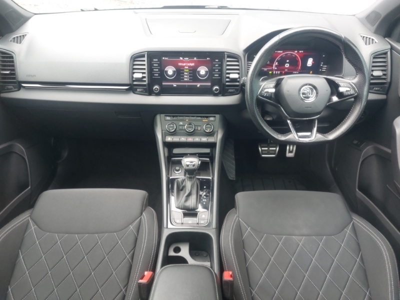 Skoda Karoq 2.0 Tdi 150 Sportline 4X4 Dsg Black #3