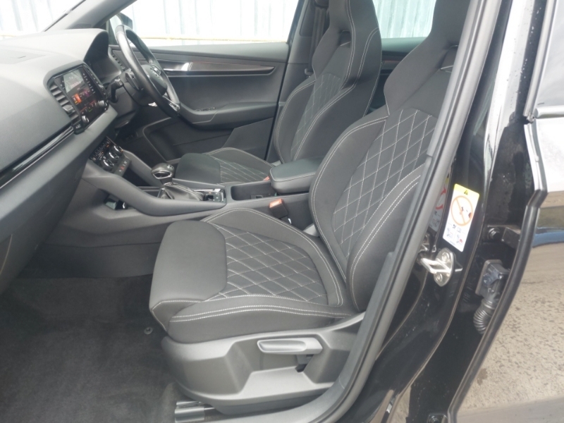 Skoda Karoq 2.0 Tdi 150 Sportline 4X4 Dsg Black #5