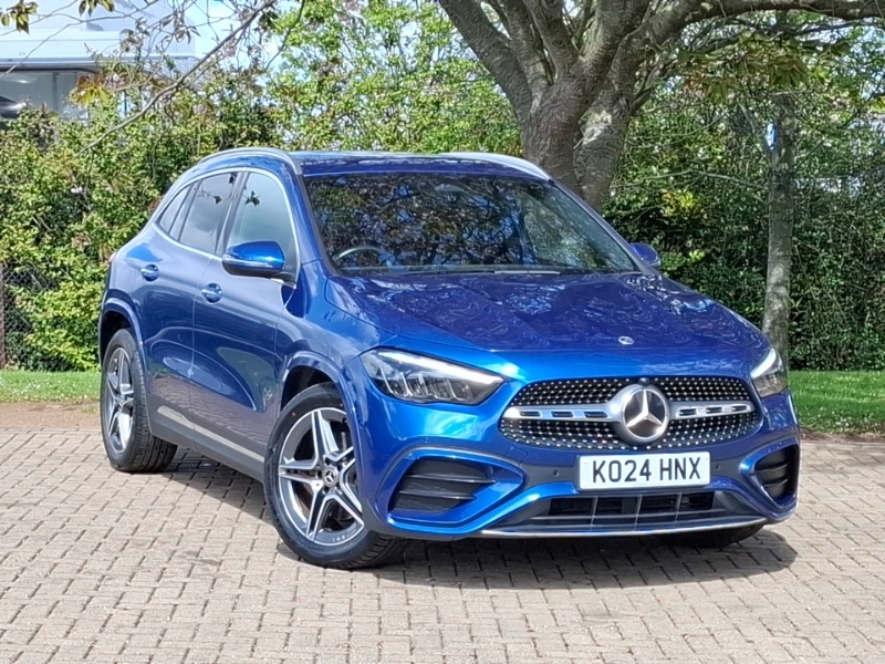 Mercedes-Benz GLA Class Gla 200 Amg Line Executive Blue