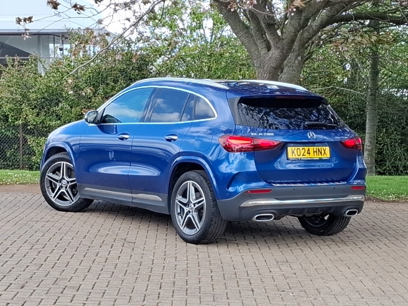 Mercedes-Benz GLA Class Gla 200 Amg Line Executive KO24HNX Blue #2