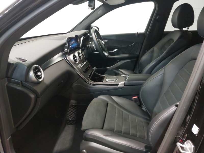 Mercedes-Benz GLC Class Glc 220D 4Matic Amg Line 9G-tronic RE69ELV Black #5