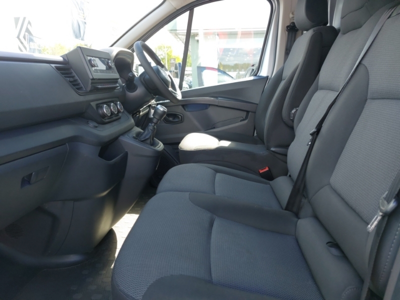 Nissan Primastar 2.0 Dci 130Ps H1 Acenta Van FE73WNN Grey #5