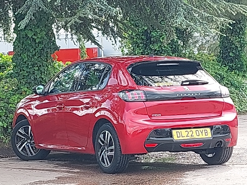 Peugeot 208 1.2 Puretech 100 Allure Premium DL22OYB Red #2