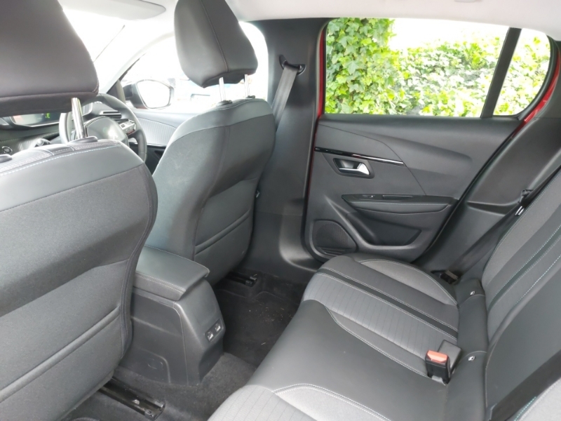 Peugeot 208 1.2 Puretech 100 Allure Premium DL22OYB Red #6