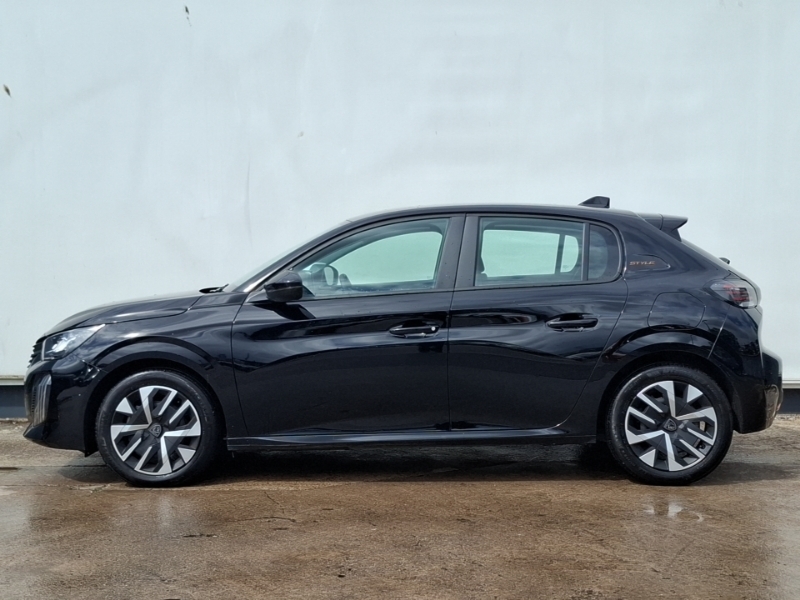 Peugeot 208 Hatchback Special Edi 1.2 Puretech 100 Style SJ25XNK Black #4