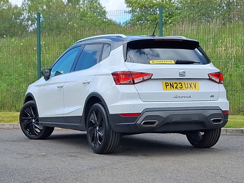 Seat Arona 1.0 Tsi 110 Fr Edition PN23UXV White #2