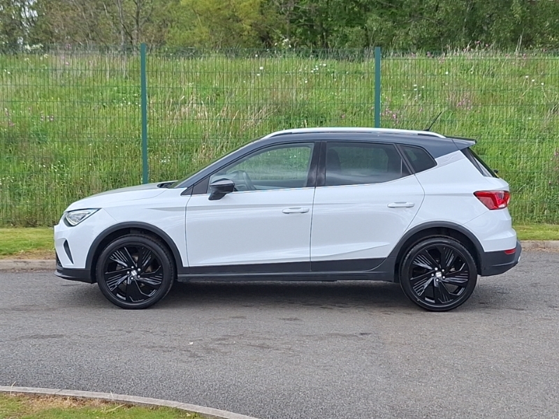 Seat Arona 1.0 Tsi 110 Fr Edition PN23UXV White #4