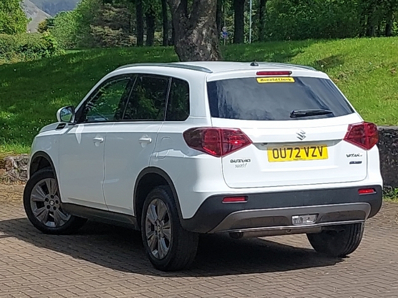 Suzuki Vitara 1.4 Boosterjet 48V Hybrid Sz-t OU72VZV White #2