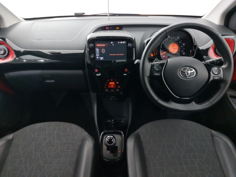 Toyota Aygo 1.0 Vvt-i X-clusiv X-shift YP70DZZ Red #3