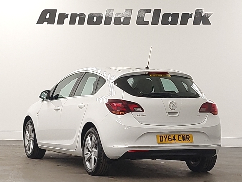 Vauxhall Astra 1.6I 16V Sri White #2