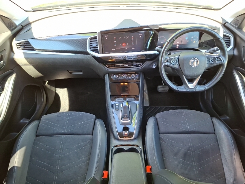 Vauxhall Grandland 1.5 Turbo D Ultimate ME72DHD Black #3