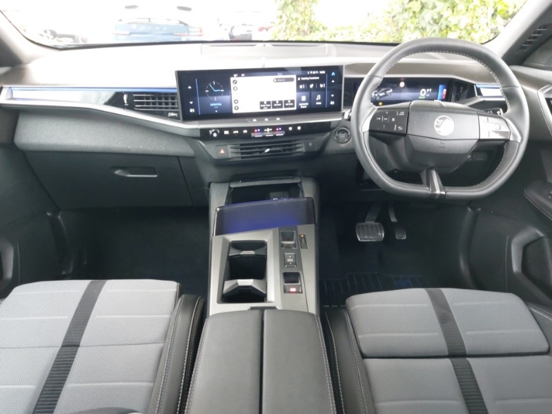 Vauxhall Grandland 157Kw Gs 73Kwh Black #3