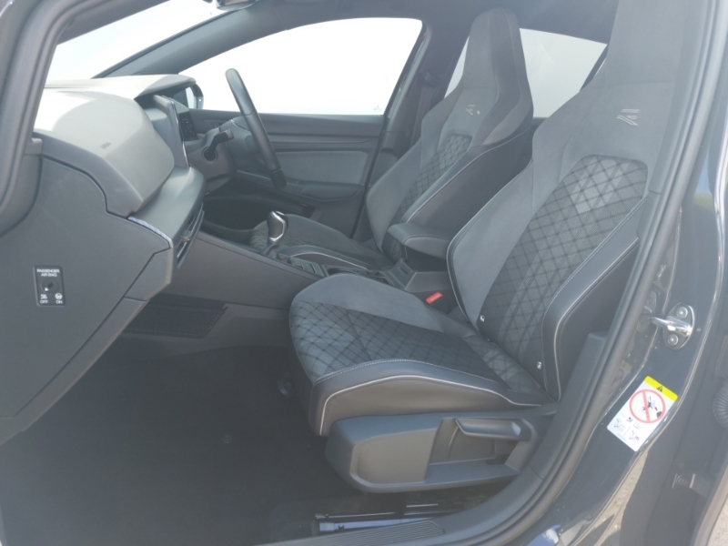 Volkswagen Golf 1.5 Tsi R-line VE22OZO Grey #5