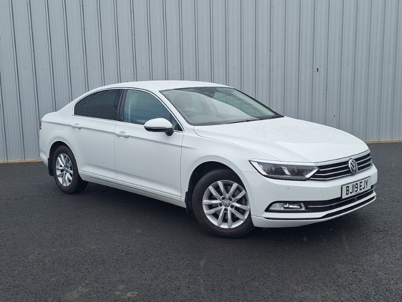 Volkswagen Passat 1.5 Tsi Evo 150 Se Business Dsg White
