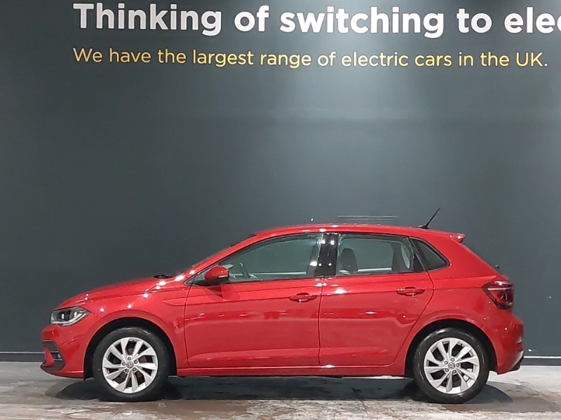 Volkswagen Polo 1.0 Tsi Style VN23ZFV Red #4