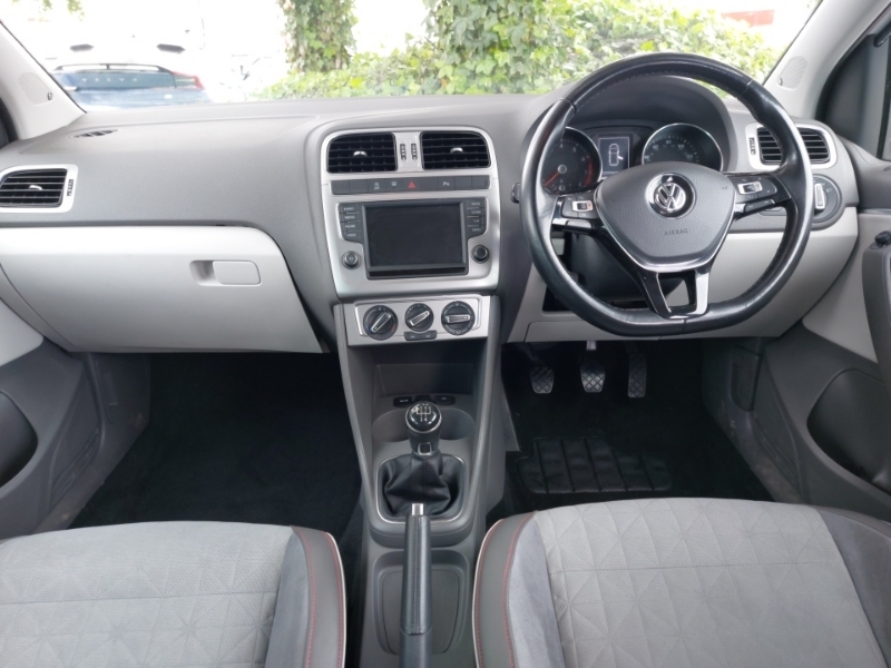 Volkswagen Polo 1.2 Tsi Beats MF17BTO White #3