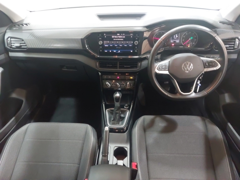 Volkswagen T-Cross 1.0 Tsi 110 Black Edition Dsg VN22LLM White #3
