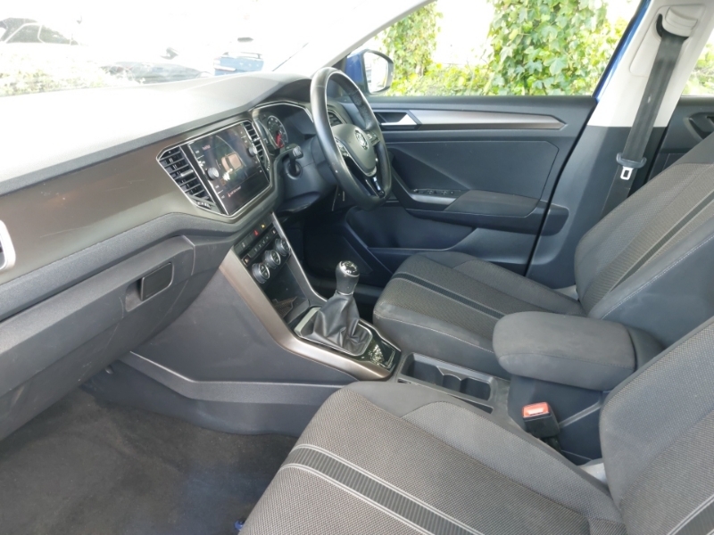 Volkswagen T-Roc 1.6 Tdi Se YH68FRJ Blue #5