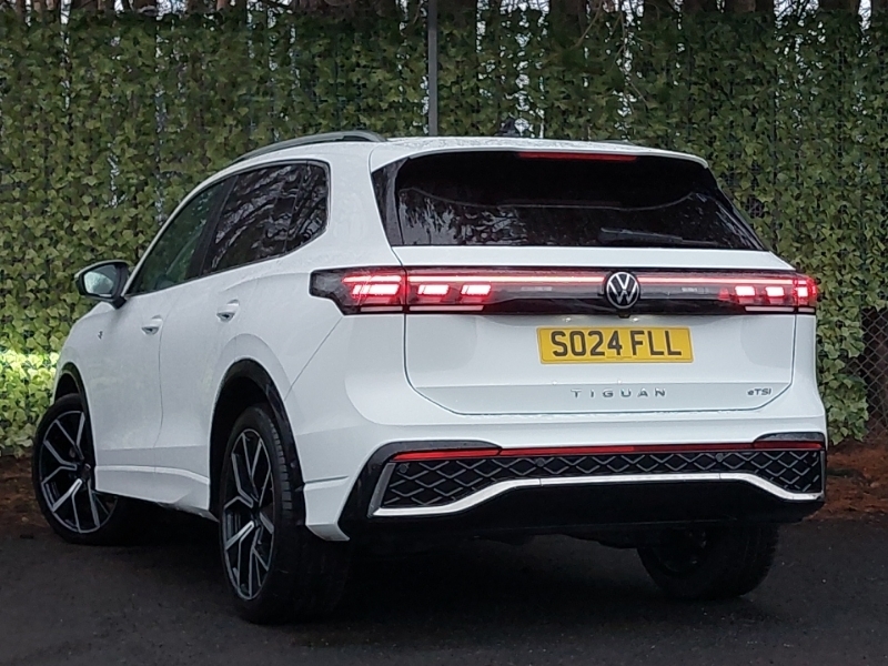 Volkswagen Tiguan 1.5 Etsi 150 R-line Dsg SO24FLL White #2