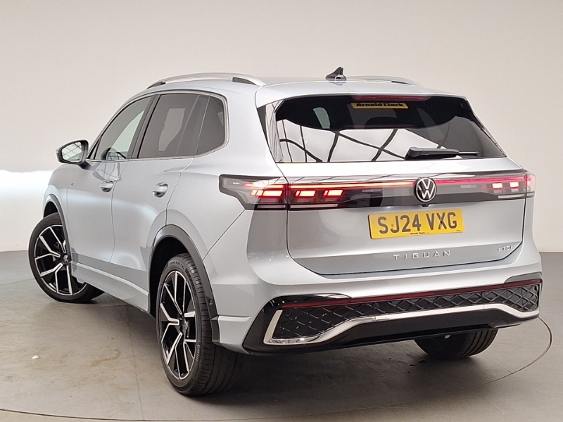 Volkswagen Tiguan 1.5 Etsi 150 R-line Dsg SJ24VXG Silver #2