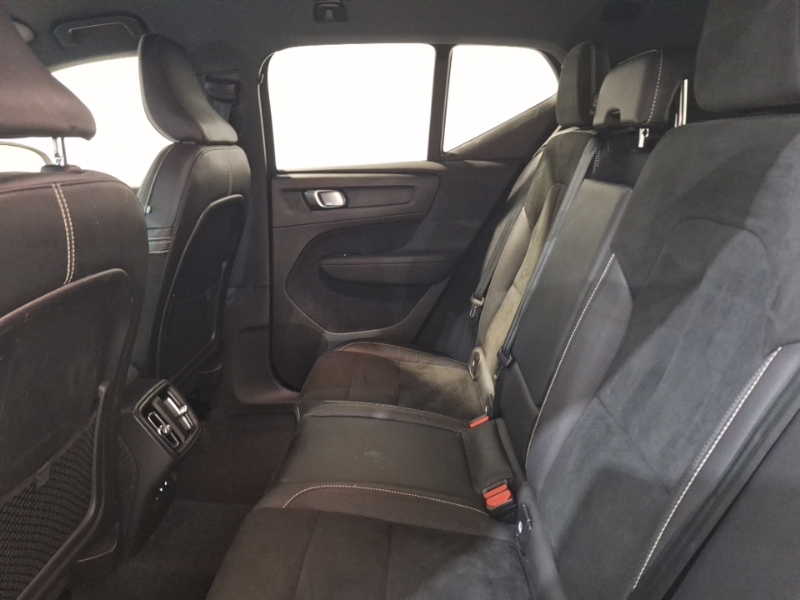 Volvo XC40 1.5 T3 163 R Design Geartronic SH70ODN Grey #6