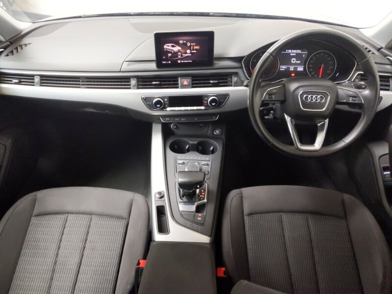Audi A4 2.0 Tdi Ultra Se S Tronic WK67WCL Black #3