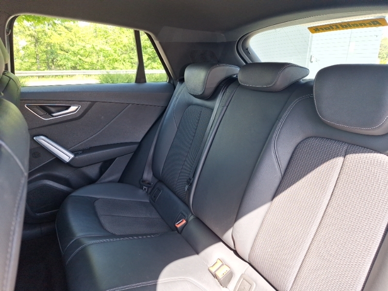 Audi Q2 35 Tfsi S Line S Tronic RE23BZD Grey #6
