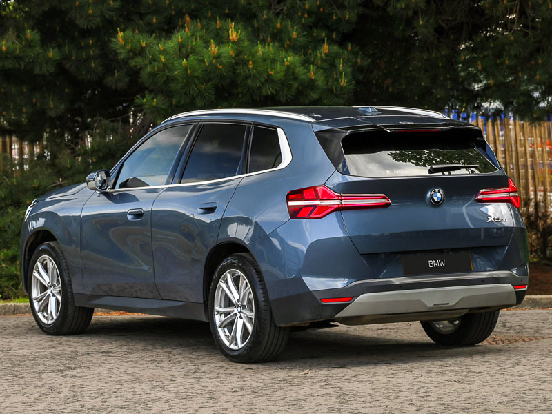 BMW X3 20 Xdrive Xline Step YH75GDX Blue #2