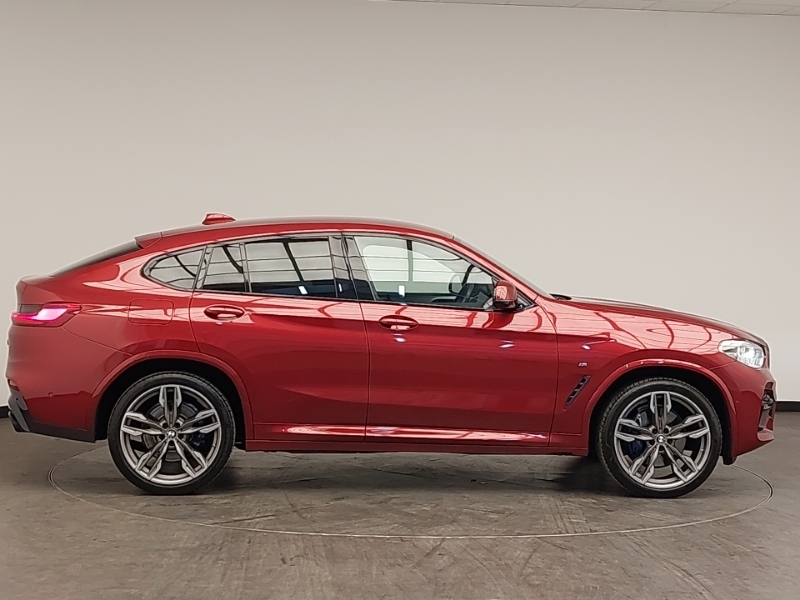 BMW X4 Xdrive M40i Step Red #3