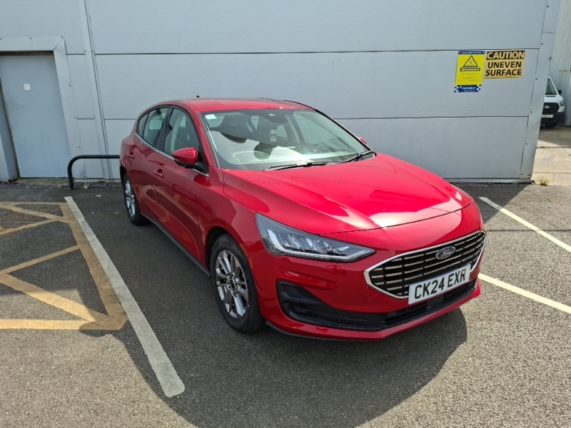 Ford Focus 1.0 Ecoboost Titanium Red