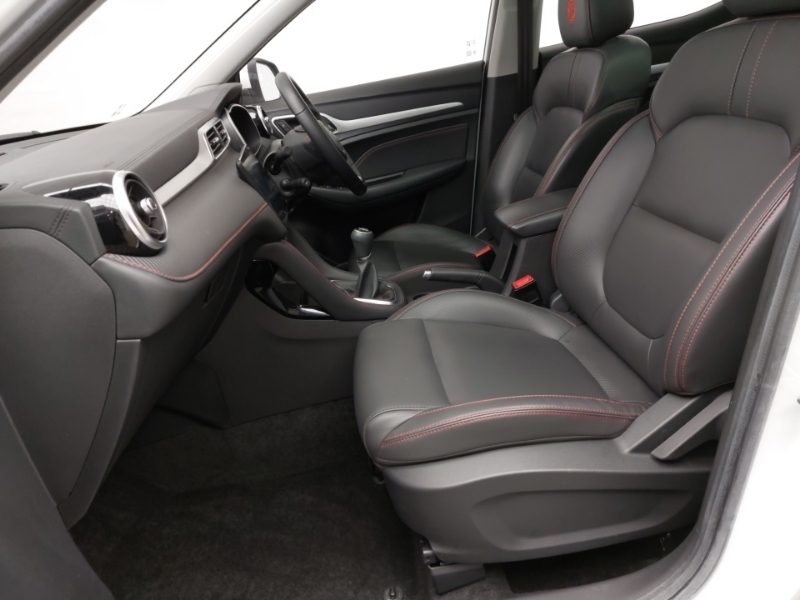 MG ZS 1.0T Gdi Exclusive SH72GBZ White #5