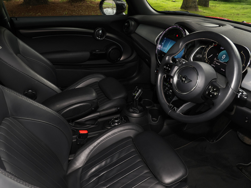 Mini Hatch 2.0 Cooper S Exclusive ML21VUV Red #6