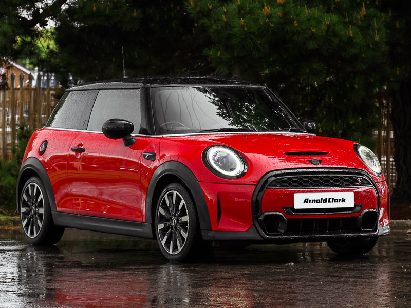 Mini Hatch 2.0 Cooper S Exclusive Red
