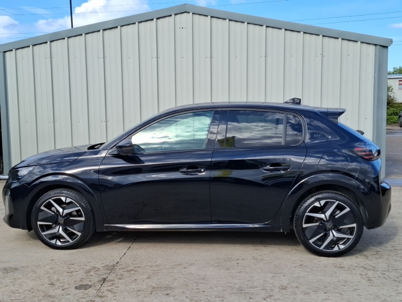 Peugeot 208 1.2 Hybrid 136 Gt E-dsc6 AE25YLD Black #4
