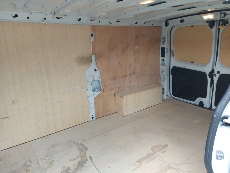 Renault Trafic Ll30 Blue Dci 130 Business Van HN23LVY White #6