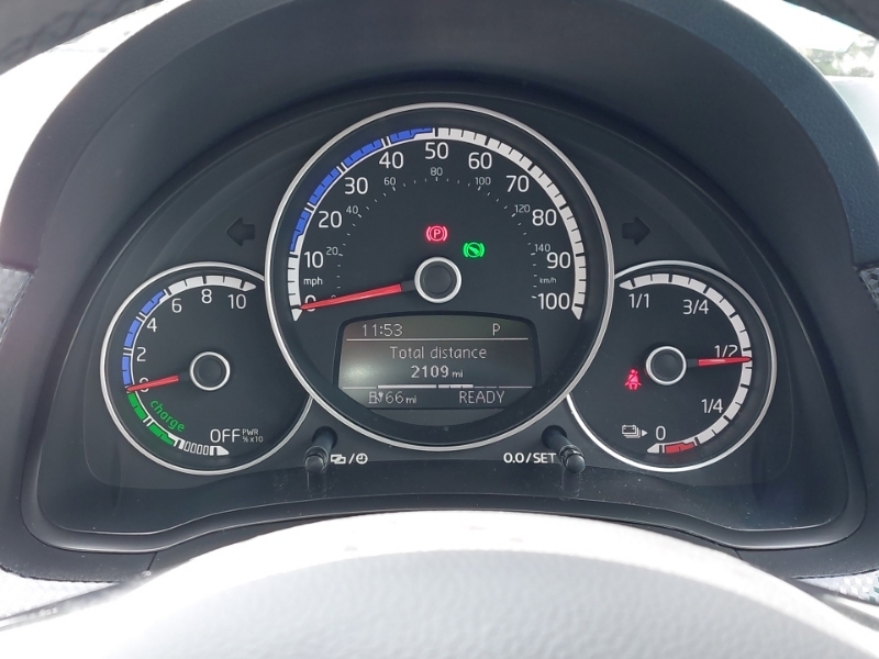 Volkswagen e-Up 36.8Kwh E-up White #10