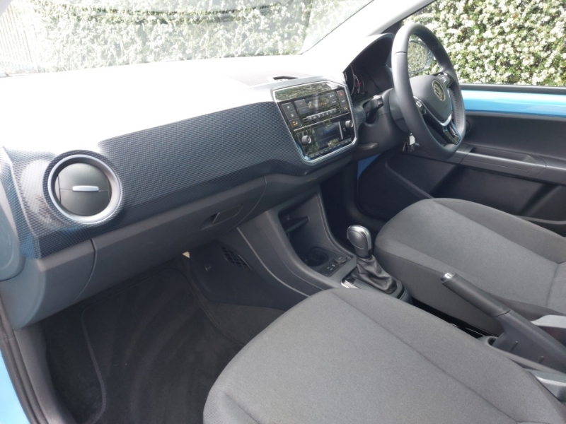 Volkswagen e-Up 36.8Kwh E-up White #5
