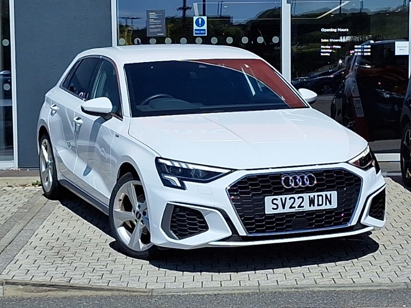 Audi A3 30 Tfsi S Line White