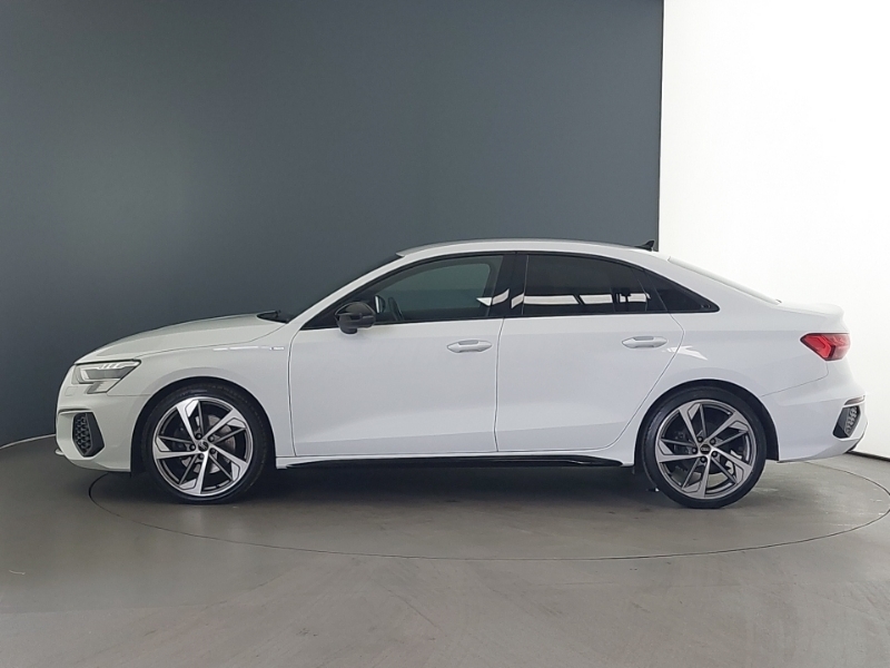 Audi A3 35 Tdi Edition 1 S Tronic White #4