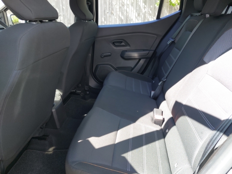 Dacia Sandero Stepway 1.0 Tce Bi-fuel Essential MA72BZP Black #6