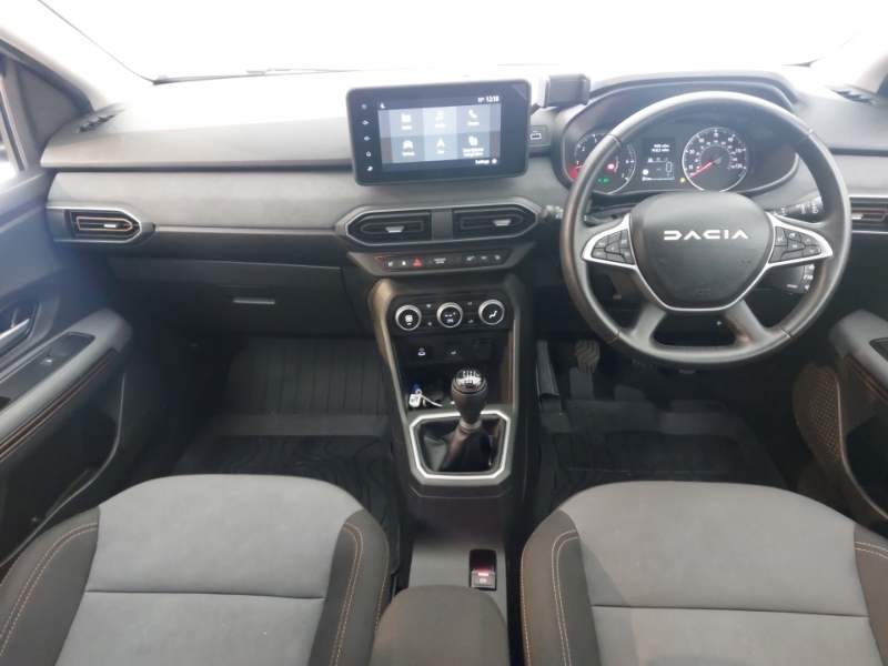 Dacia Jogger 1.0 Tce Extreme ST25CHF Black #3